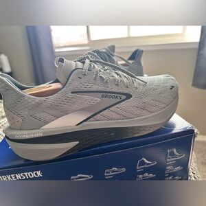 Brooks Hyperion 2 Running Shoes size 10.5